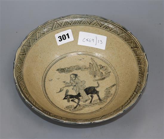A Chinese porcelain three friends bowl diameter 22.5cm